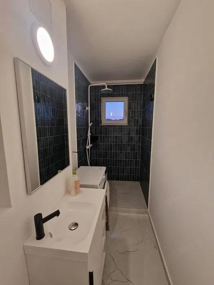 garsoniera dristor-modern-metrou la scara blocului - 8