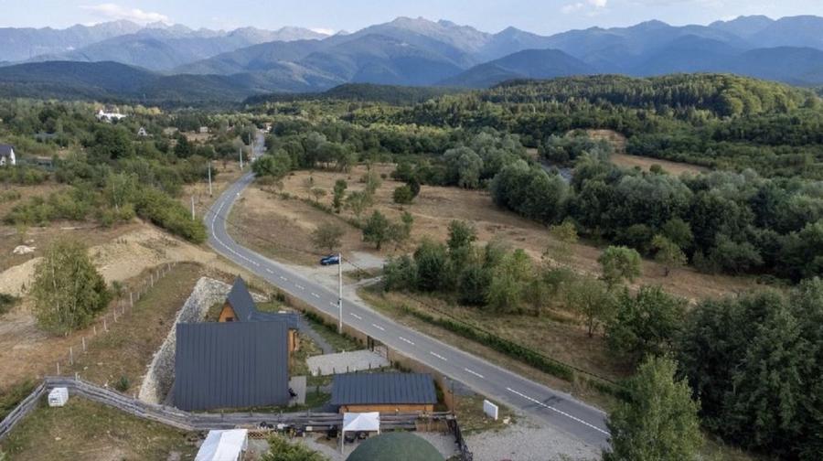 Casă cu 2 camere în Porumbacu de Sus