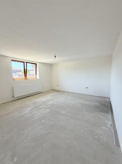 Casă cu 2 camere în Central