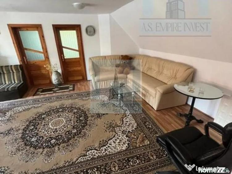 Casă cu 11 camere cu Teren 1000 Mp în Tărlungeni