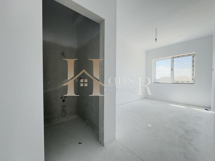 Apartament cu 3 camere decomandat în Giroc