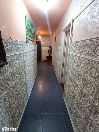 Apartament cu 4 camere decomandat în Tomis Nord
