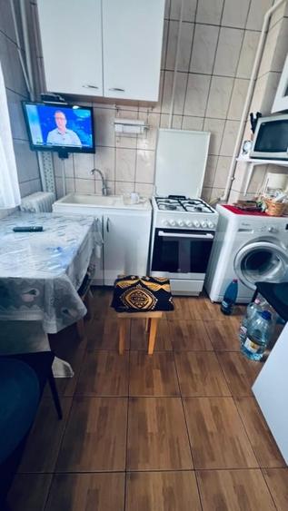 Apartament cu 2 camere semidecomandat, mobilat în Blaj