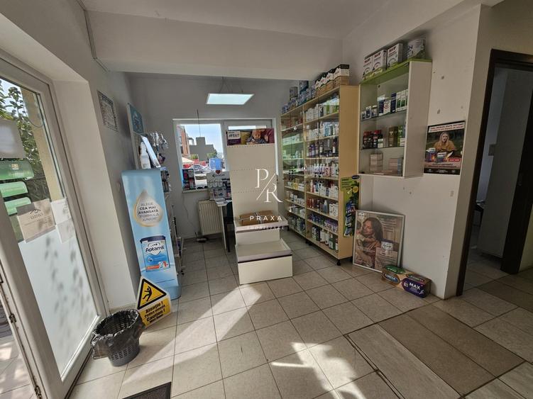 Spațiu comercial, de 70.699996948242 mp, în Florești
