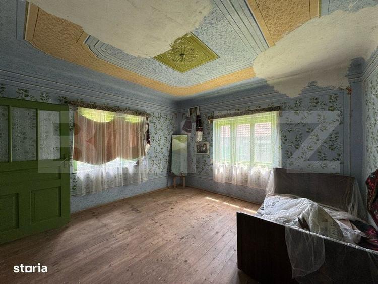 Casă cu 3 camere cu Teren 1789 Mp în Central