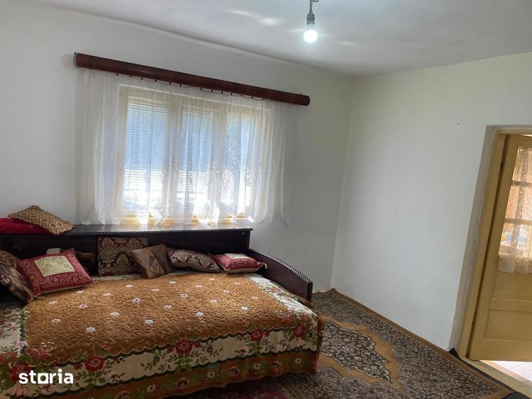 Se vinde casa in Lunca Corbului - 13