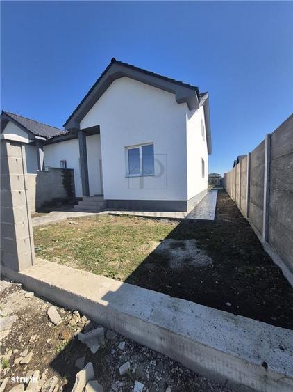 Casă cu 3 camere în Central