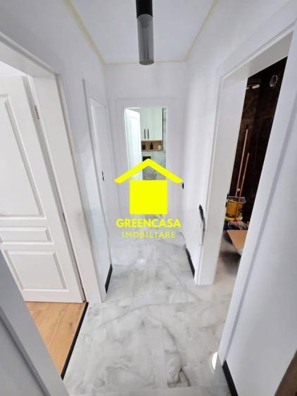 Apartament cu 3 camere semidecomandat, mobilat în Dâmbul Rotund
