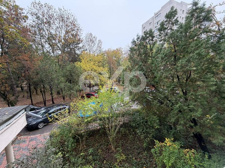 Apartament cu 3 camere semidecomandat, mobilat în Nicolae Grigorescu
