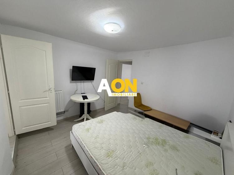 Apartament cu 3 camere decomandat, mobilat în Cetate