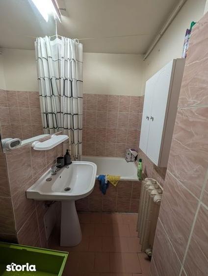 Apartament cu 2 camere în Tei