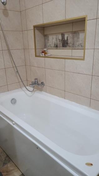 Casă individuală cu 2 camere cu Canalizare în Trocadero