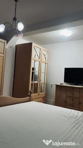 Apartament cu 3 camere decomandat în Chișoda