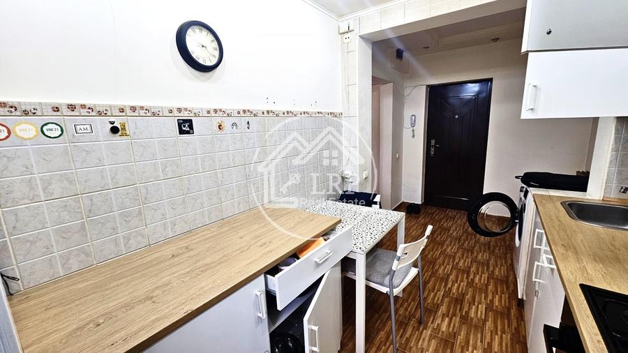 Apartament cu 2 camere decomandat, mobilat în Basarabia