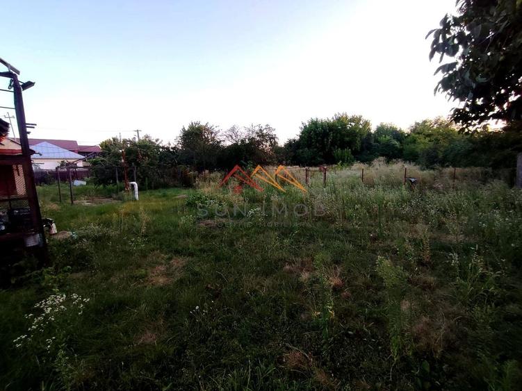 Casă individuală cu 5 camere cu Canalizare în Ariceștii Rahtivani
