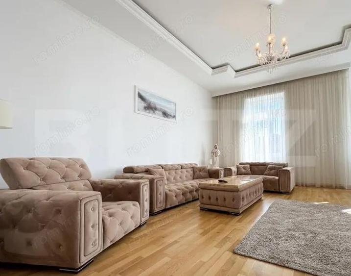 Apartament cu 3 camere decomandat în Fabric