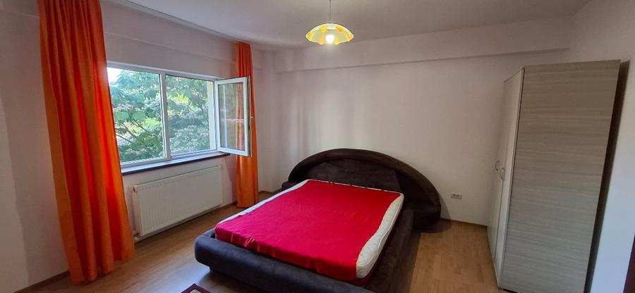 Apartament cu 2 camere decomandat, mobilat în Energia