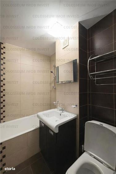 Apartament cu 3 camere decomandat în Astra