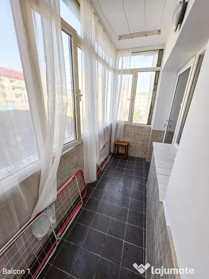 Apartament cu 4 camere decomandat în Obcini