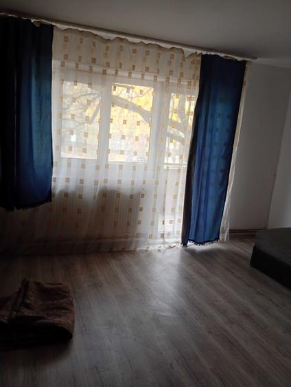Apartament decomandat în Uliuc