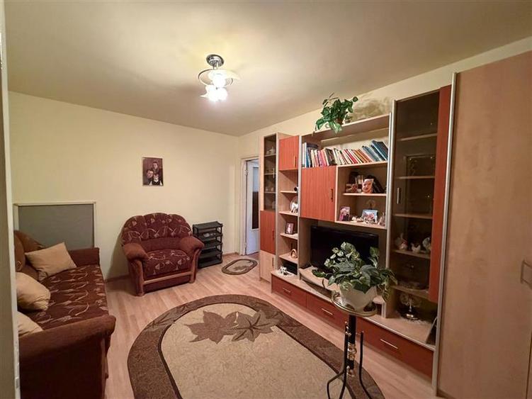 Apartament cu 2 camere nedecomandat în Ultracentral