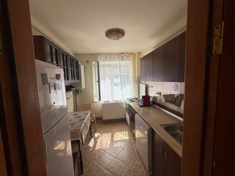 Apartament cu 2 camere semidecomandat în Central