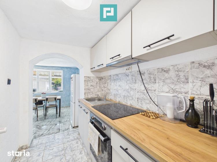 Casă cu 6 camere cu Teren 2160 Mp în Mișca