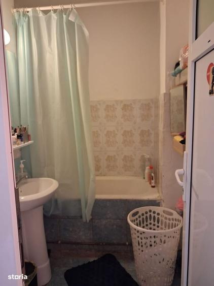 Apartament cu 2 camere semidecomandat în Micro 9