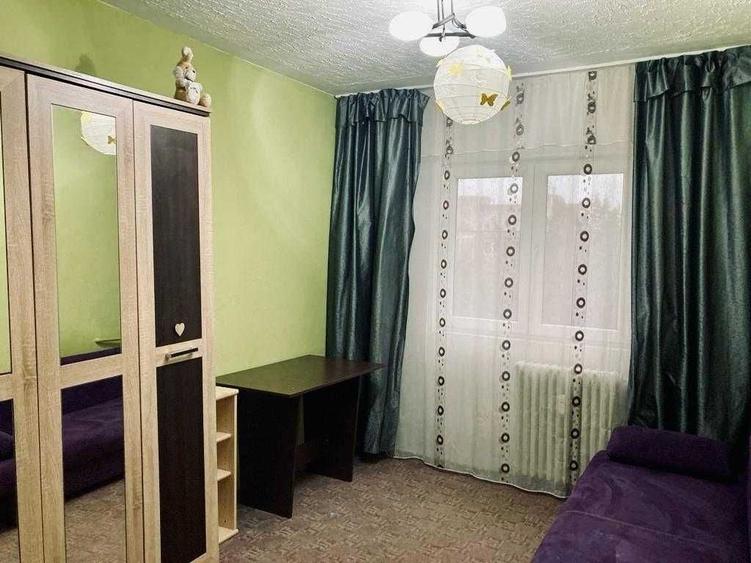 Apartament cu 4 camere decomandat în Aurel Vlaicu