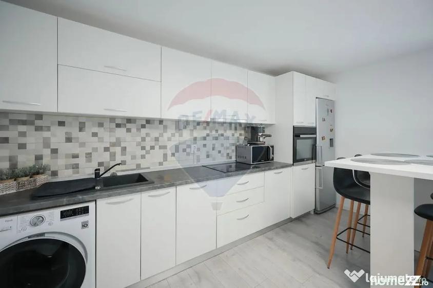 Casă cu 4 camere cu Teren 500 Mp în Iosia