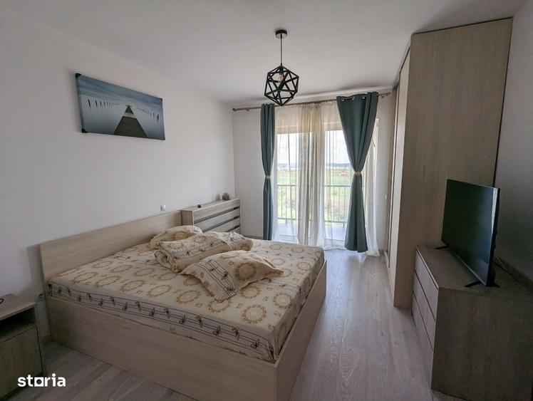 Apartament cu 2 camere semidecomandat în Sopor