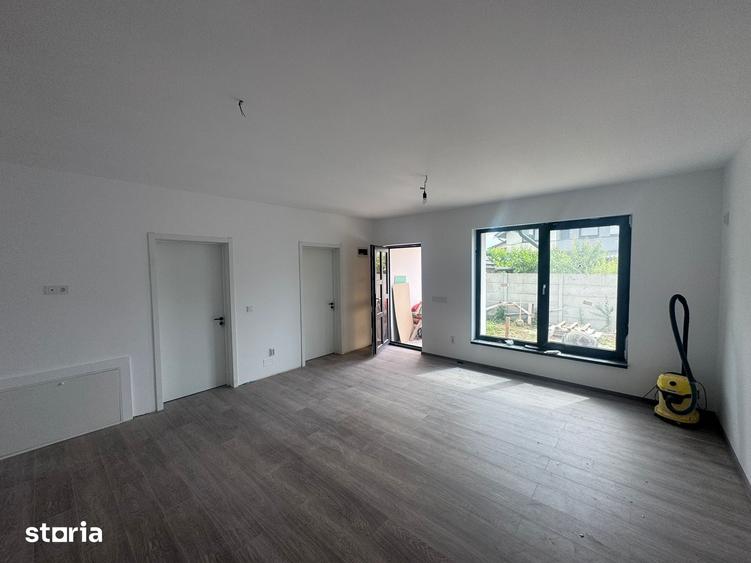 Casă cu 3 camere cu Teren 300 Mp în Central