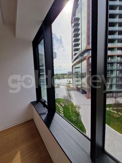 Apartament cu 3 camere decomandat în Barbu Văcărescu