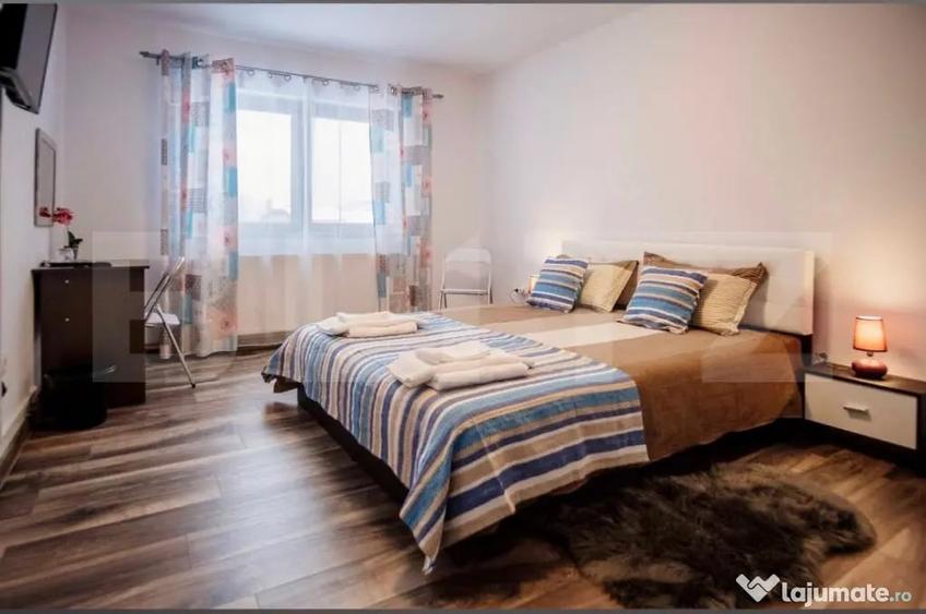 Casă cu 5 camere cu Teren 1349 Mp în Central