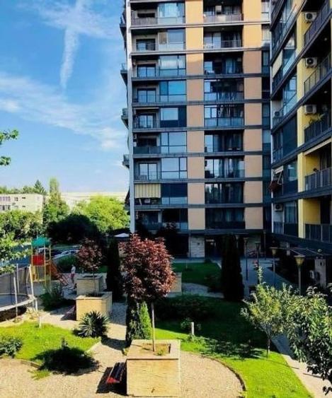 Apartament cu 2 camere decomandat, mobilat în Titan