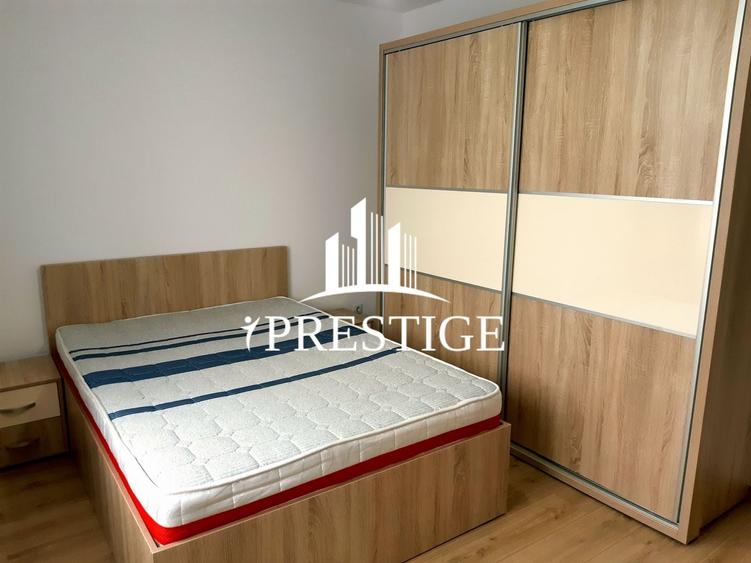 Apartament cu 2 camere semidecomandat, mobilat în Mihai Viteazul