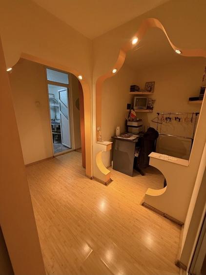 Apartament cu 3 camere decomandat în Nord