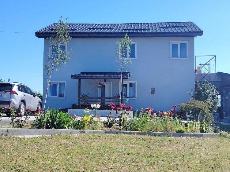 Casa de vanzare - 2