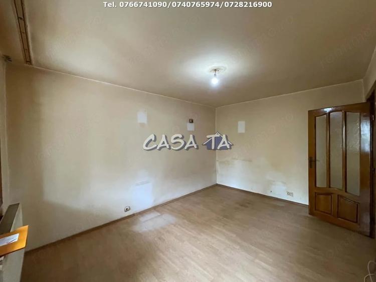 Garsonieră în Comuna din Paris