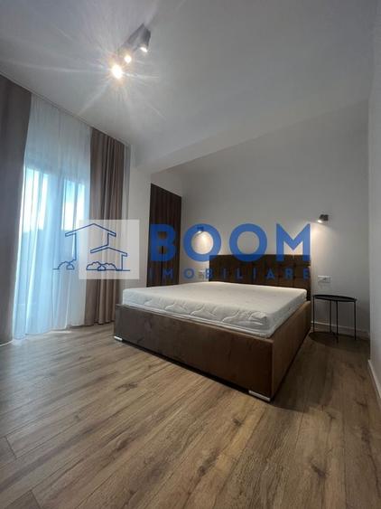 Apartament cu 3 camere decomandat, mobilat în Central