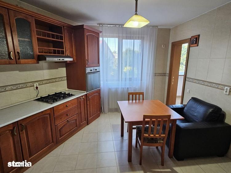 Apartament cu 2 camere decomandat în Lacul Morii