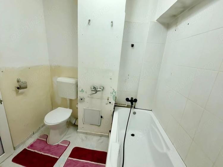 Apartament cu 3 camere decomandat în Ultracentral