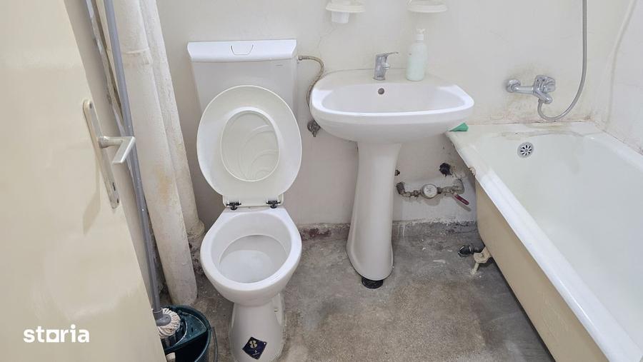 Apartament cu 2 camere decomandat în Gojdu