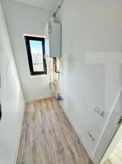 Casă cu 4 camere cu Teren 365 Mp în Moșnița Veche