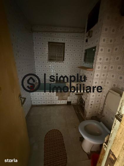 Apartament cu 3 camere decomandat în Valea Rosie