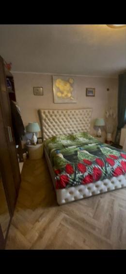 Apartament cu 3 camere în Știrbei Vodă