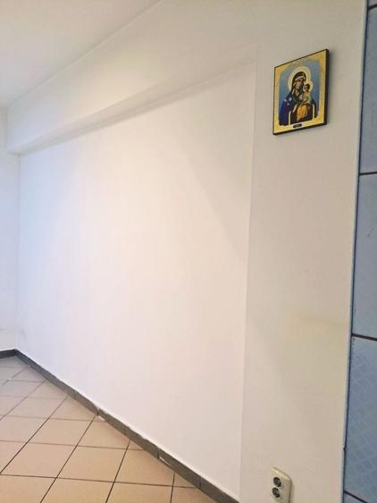 Spațiu comercial, în Central
