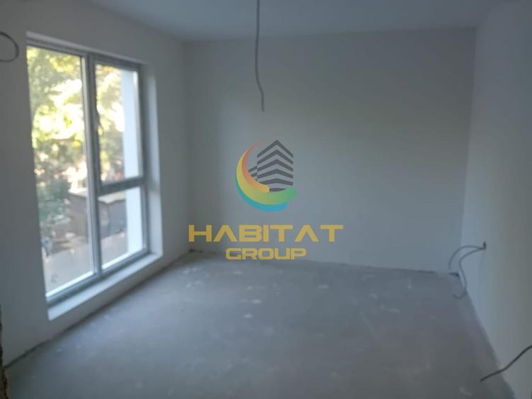 Apartament cu 2 camere semidecomandat în P-ța Alba Iulia