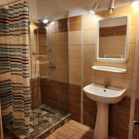 Apartament cu 3 camere semidecomandat în Mănăștur