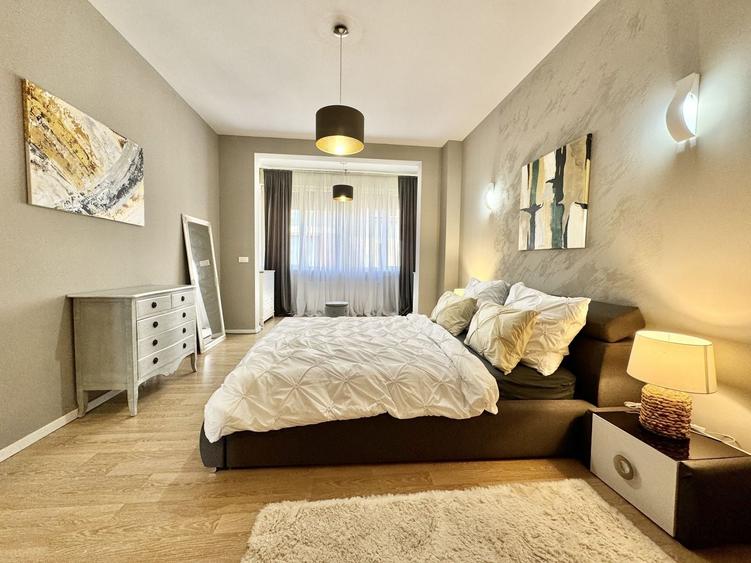 Apartament cu 4 camere decomandat, mobilat în Take Ionescu